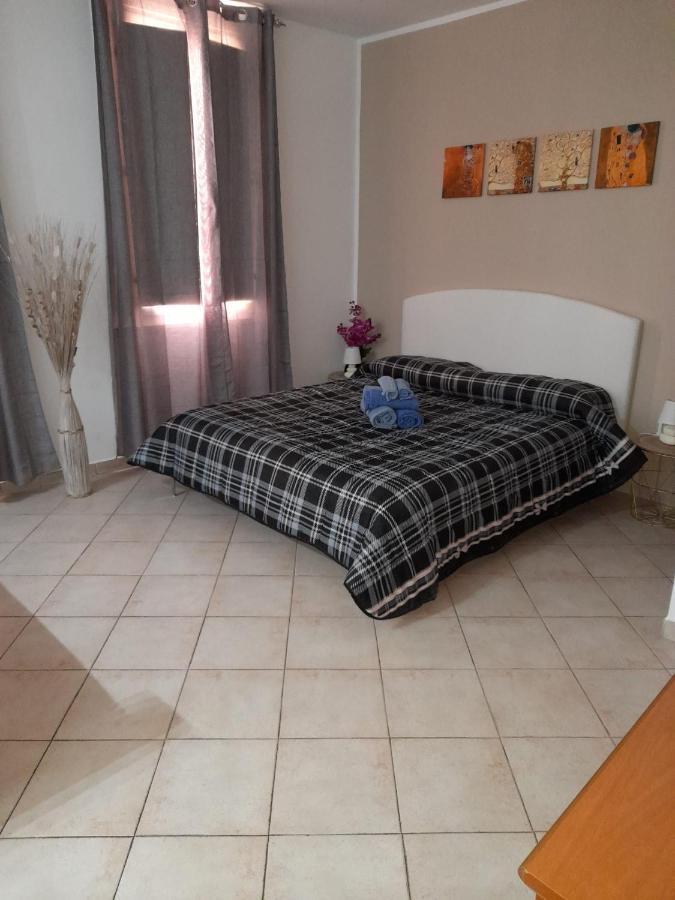 Apartmán Civico 2 Sassari Exteriér fotografie