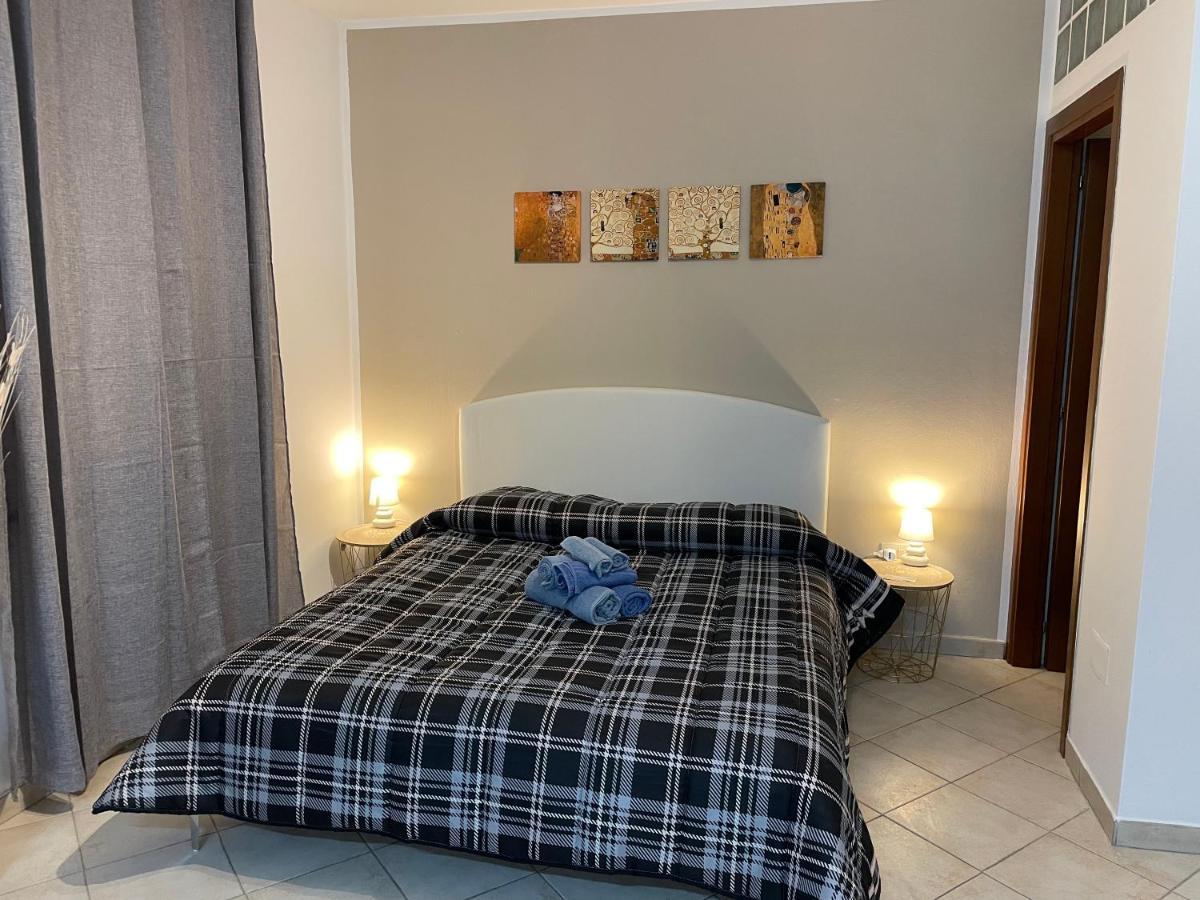 Apartmán Civico 2 Sassari Exteriér fotografie