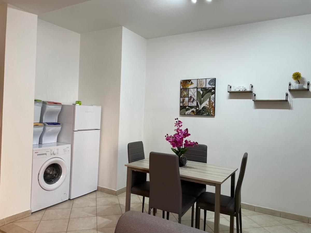 Apartmán Civico 2 Sassari Exteriér fotografie
